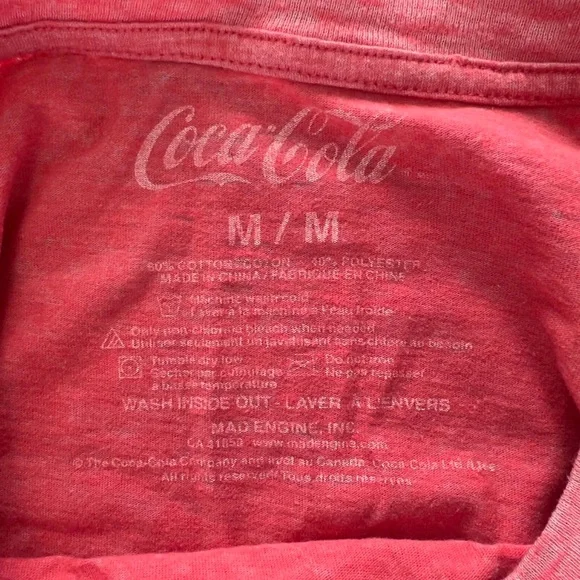 Coca-Cola Vintage Graphic Tee Red Distressed Americana Retro Coquette Y2K Cotton - Picture 3 of 4